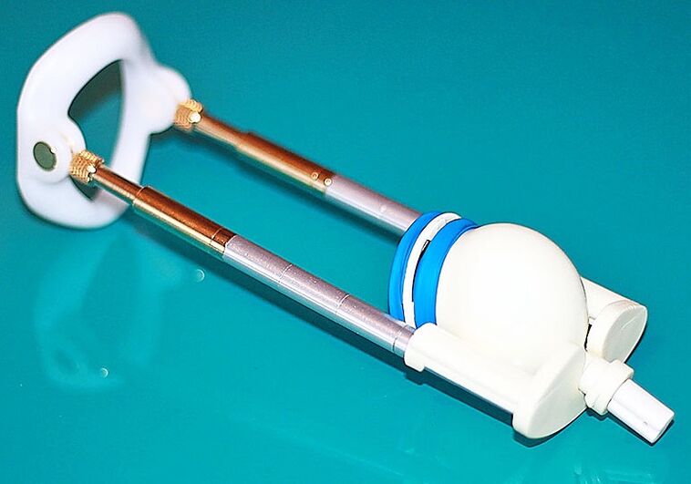 موسع لتكبير القضيب